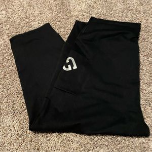 Superfit Hero Crop Compression Leggings